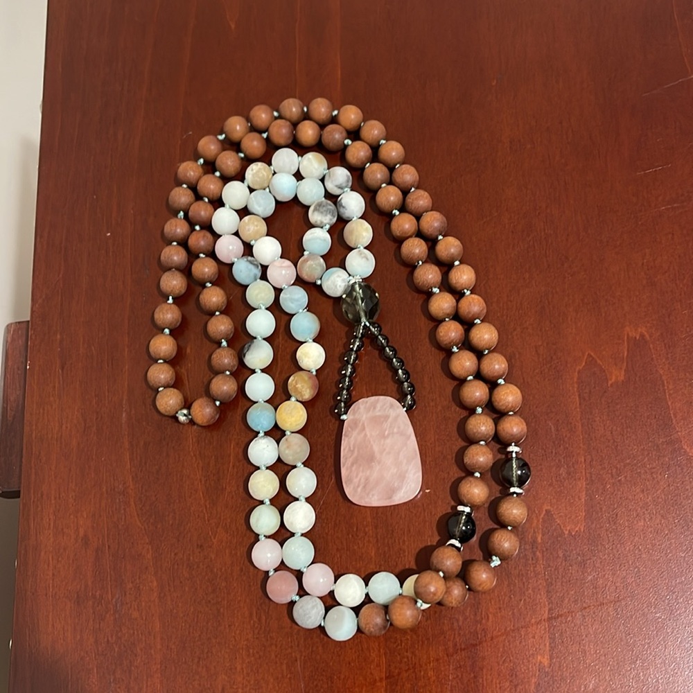 Mala Beads (New Without Tags) Beautiful Wood and Stone with Rose Quartz Pendant